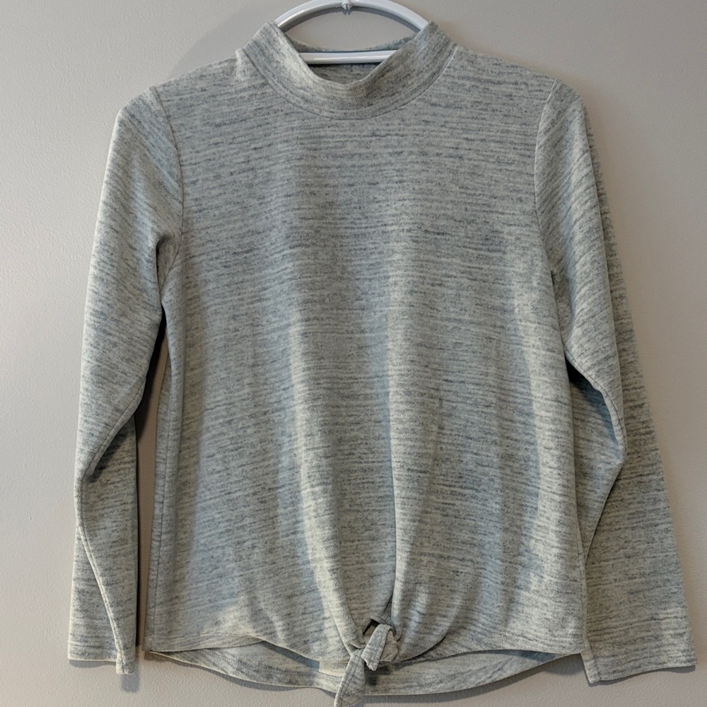 Girls soft, long sleeve top